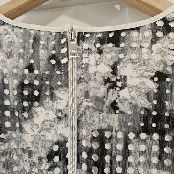 Marc New York Andrew Marc sleeveless dress black whit grey size 12 - Picture 10 of 10